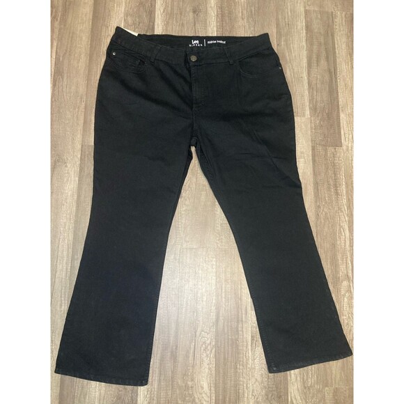 NWT Lee Women's 24W P Regular Fit Boot Cut Mid Rise Black Jeans Stretch New - Picture 4 of 7